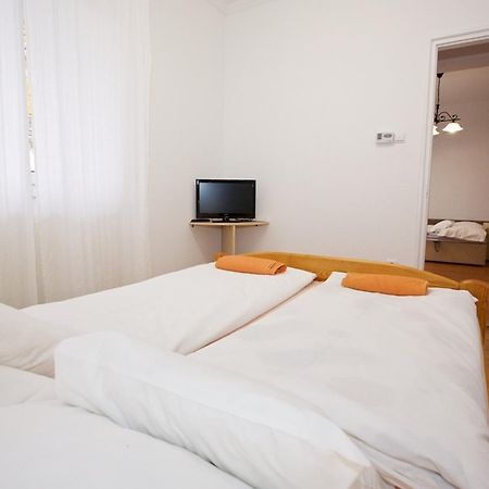 Zoli Apartmanok-Anita Koelcsey 34-36 Hajdúszoboszló Eksteriør billede